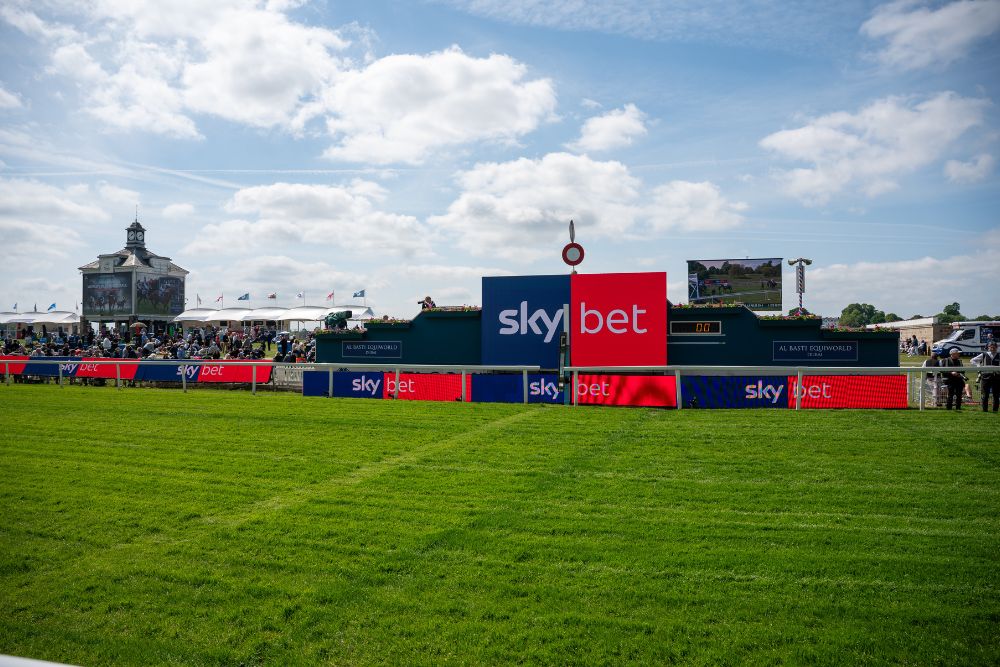 Sky Bet Ebor Festival - The Horses are coming...